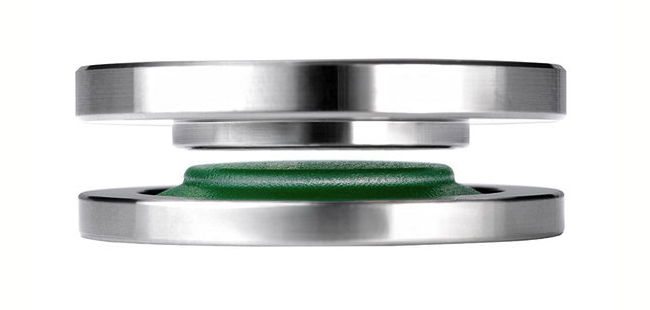 Die neuen inakustik Referenz High Tech Gel-Absorber sollen wirkungsvoll der Einwirkung von Körperschall auf die HiFi-Kette entgegen wirken