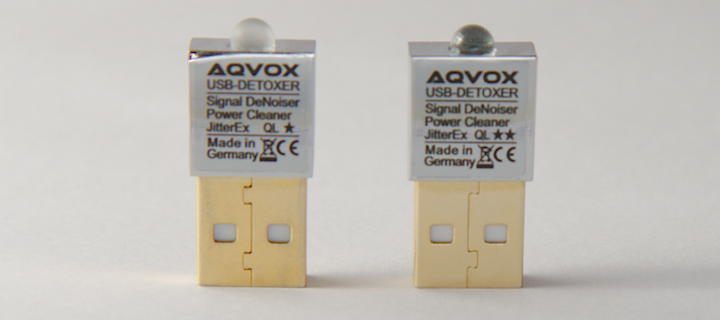 Fleißsternchen? Der Aqvox USB Detoxer Terminator QL1 hat ein * und eine matte Glaskugel, der Aqvox USB Detoxer Terminator QL2 hat zwei ** und eine klare Glaskugel.