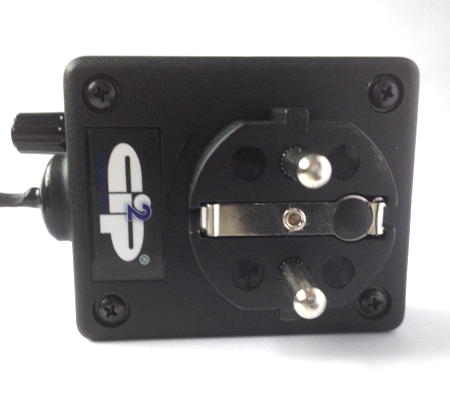 Solides Gehäuse mit Schuko-Stecker: Kemp Elektronik legt Wert auf Haltbarkeit und Sicherheit – und mit ci2p noch auf anderes mehr