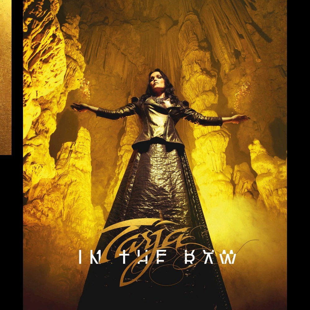 Metal-Göttin? Tarja bedient mit ihrem neuen Album In The Raw viel Konventionelles